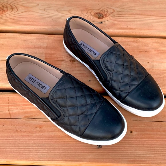Steve Madden - Picture 1 of 1